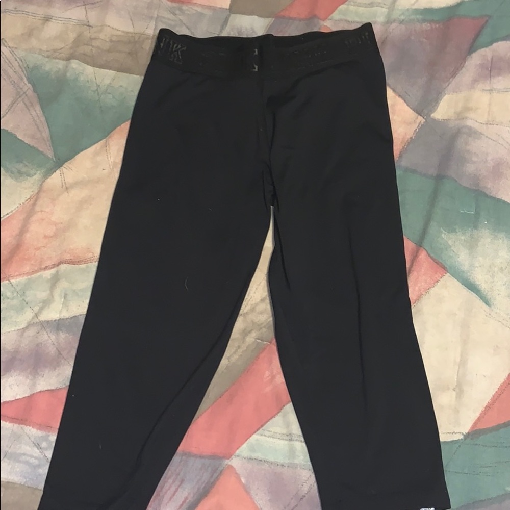 PINK athletic capris
